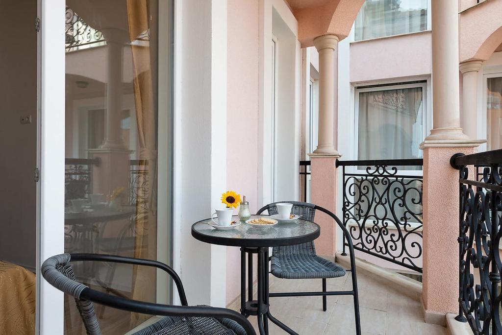 Sea Romance Aparthotel Napospart Kültér fotó